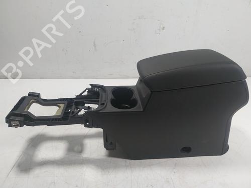 Used Armrest / Center console Armrest / Center console SEAT ATECA (KH7, KHP) 1.5 TSI (150 hp) 17163534 17163534