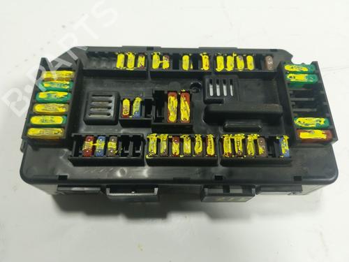 Used Fuse box BMW 3 Touring (F31) 316 d (116 hp) 17384858