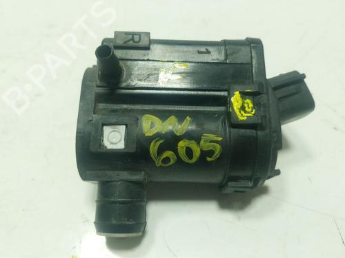 Used Washer pump Washer pump KIA STONIC (YB) 1.0 T-GDi (120 hp) 18431843 18431843