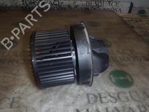 Used Heater blower motor Heater blower motor TOYOTA AYGO (_B1_) 1.0 (KGB10_, KGB10R) (68 hp) 4021938 4021938