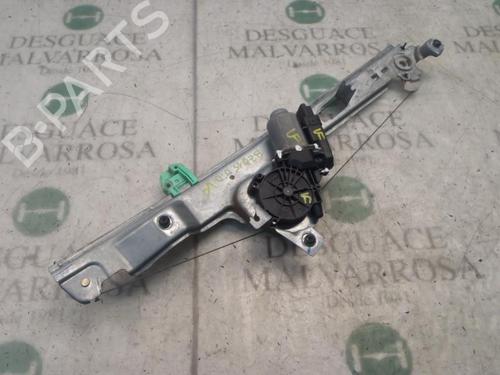Used Front right window mechanism Front right window mechanism RENAULT SCÉNIC II (JM0/1_) 1.9 dCi (JM0G, JM12, JM1G, JM2C) (120 hp) 3807533 3807533
