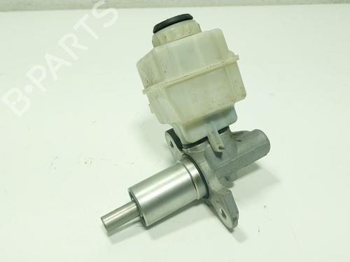Used Brake master cylinder BMW 6 Gran Coupe (F06) 650 i xDrive (449 hp) 27456866