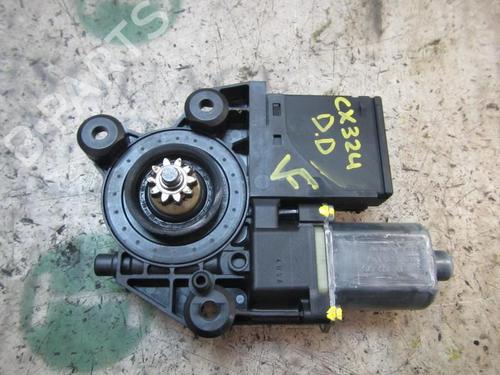 Used Right front window motor Right front window motor RENAULT MEGANE III Hatchback (BZ0/1_, B3_) 1.5 dCi (BZ09, BZ0D, BZ1W, BZ29, BZ14) (110 hp) 3841491 3841491