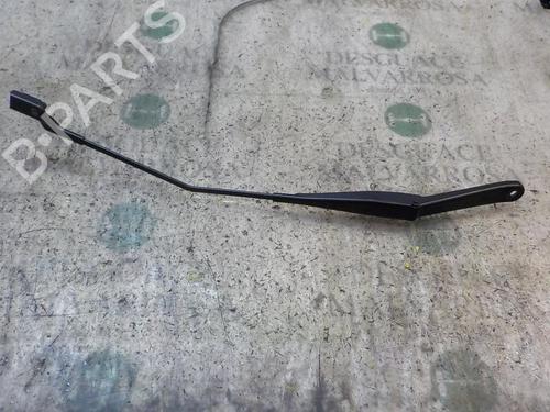 Used Front windshield wiper arm Front windshield wiper arm 3848339 3848339