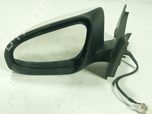 Used Left mirror TOYOTA YARIS (_P13_) 1.5 Hybrid (NHP130_, NHP130) (101 hp) 32492841