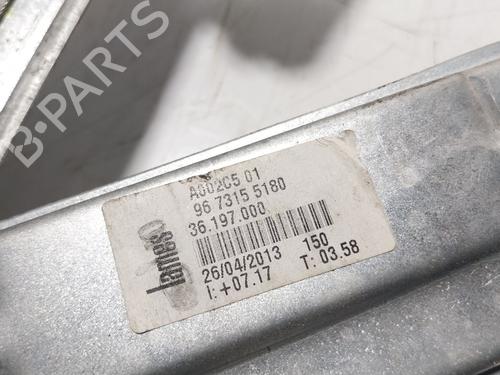 Front right window mechanism PEUGEOT 208 I (CA_, CC_) 1.2 VTI 82 | BP28333232C23