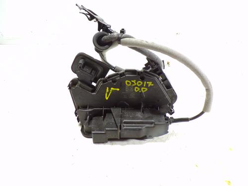 front-right-lock-vw-caddy-iv-box-bodympv-saa-sah-20-tdi-5tb837016a-5tb837016a-2015-9624893 main image