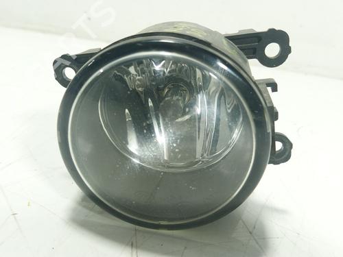 Used Right front fog light LAND ROVER DISCOVERY IV (L319) 3.0 SDV6 4x4 (256 hp) 28571497