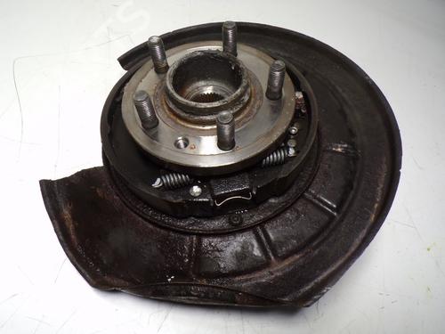 Used Right rear steering knuckle Right rear steering knuckle 13299435 13299435