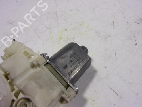 Right rear window motor MERCEDES-BENZ C-CLASS (W204) C 220 CDI (204.002) | BP10111529E22
