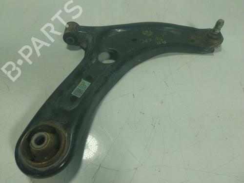 Used Right front suspension arm Right front suspension arm KIA STONIC (YB) 1.2 CVVT (84 hp) 19499796 19499796