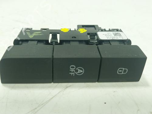 switch-seat-arona-kj7-kjp-2017-32455998 main image