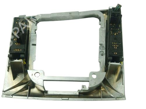 Left front window switch BMW 3 (E46) 320 d | BP37172929I27 - Image 2