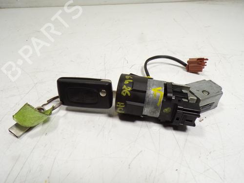 Used Electronic module Electronic module PEUGEOT 308 I (4A_, 4C_) 1.6 16V (120 hp) 15079786 15079786