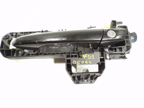 Used Front left exterior door handle Front left exterior door handle MERCEDES-BENZ E-CLASS (W212) E 200 CDI / BlueTEC (212.005, 212.006) (136 hp) 7100209 7100209