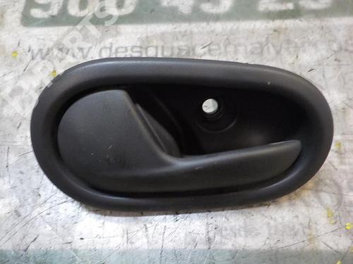 Used Rear left interior door handle Rear left interior door handle DACIA SANDERO II 1.5 dCi (90 hp) 3863376 3863376