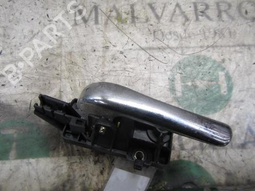 Used Front left interior door handle Front left interior door handle ALFA ROMEO 166 (936_) 2.4 JTD (936A2A__) (136 hp) 3826300 3826300