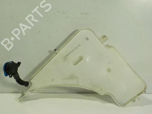Used Windscreen washer tank BMW 3 (F30, F80) 318 d (150 hp) 10723901