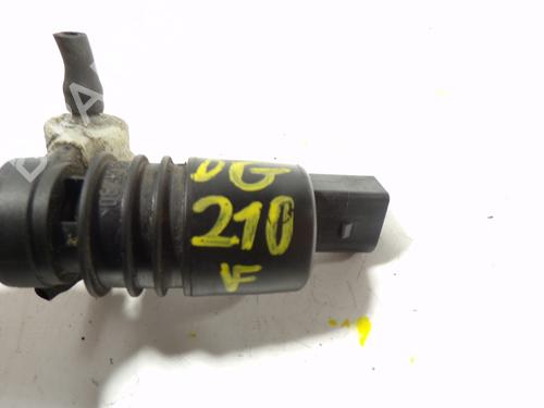 Washer pump VW TOUAREG (7LA, 7L6, 7L7) 2.5 R5 TDI | BP14285135E24 
