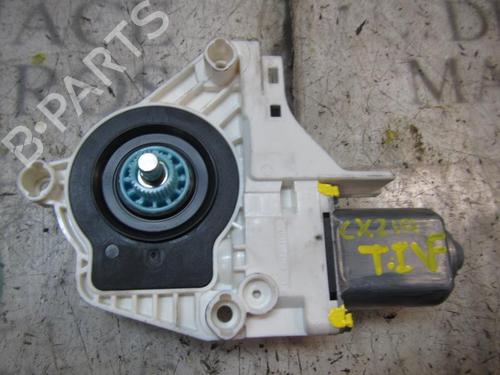 Used Left rear window motor Left rear window motor AUDI A1 Sportback (8XA, 8XF) 1.0 TFSI (95 hp) 4011247 4011247