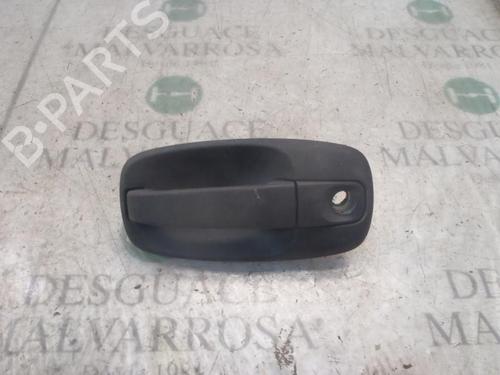 Used Front left exterior door handle NISSAN PRIMASTAR Van (X83) 2.0 dCi 115 (114 hp) 3811304