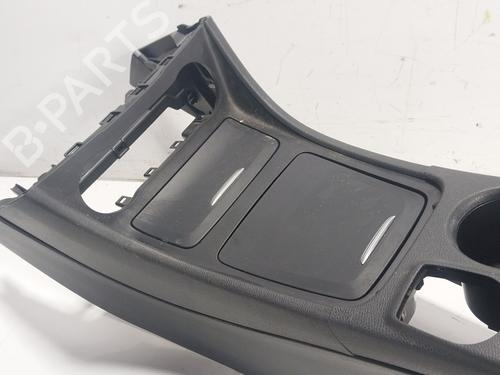 Armrest / Center console MERCEDES-BENZ CLA Coupe (C117) CLA 250 (117.344) | BP23085841I20 