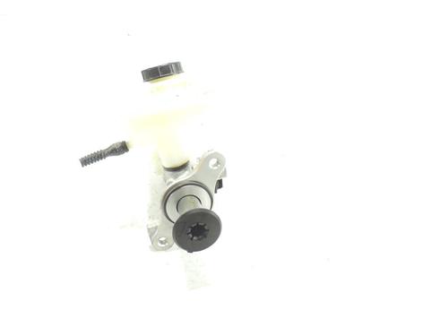 Used Brake master cylinder AUDI A3 Sportback (8VA, 8VF) 2.0 TDI (150 hp) 6890092