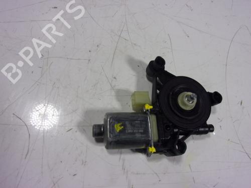 Used Left front window motor Left front window motor SKODA KODIAQ I (NS6, NS7, NV7) [2016-2026] 10539606 10539606