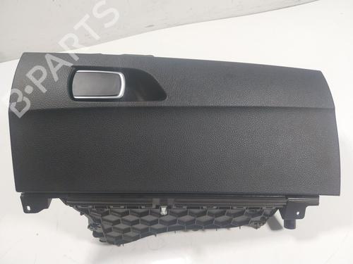 Used Glove box Glove box 17454180 17454180