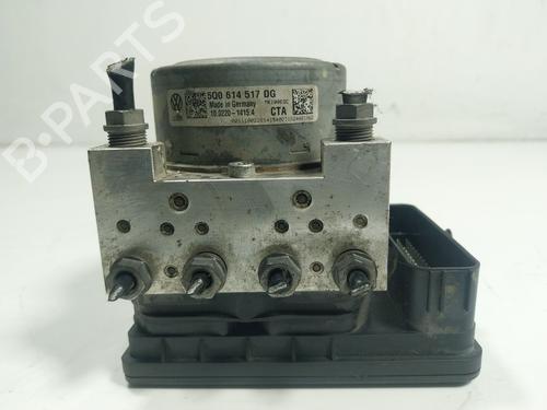 Used ABS pump VW TOURAN (5T1) [2015-2025]  17384956
