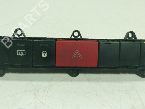 Used Switch Switch PEUGEOT BOXER Van 2.2 BlueHDi 120 (120 hp) 30610589 30610589