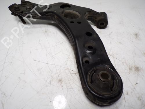 Right front suspension arm LEXUS CT (ZWA10_)  | BP17052644M13 