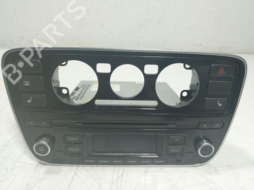 Used Radio Radio VW UP! (121, 122, BL1, BL2, BL3, 123) 1.0 EcoFuel (68 hp) 16663832 16663832
