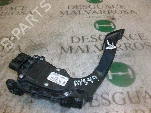 Used Pedal FORD FIESTA V (JH_, JD_) 1.4 TDCi (68 hp) 3783628