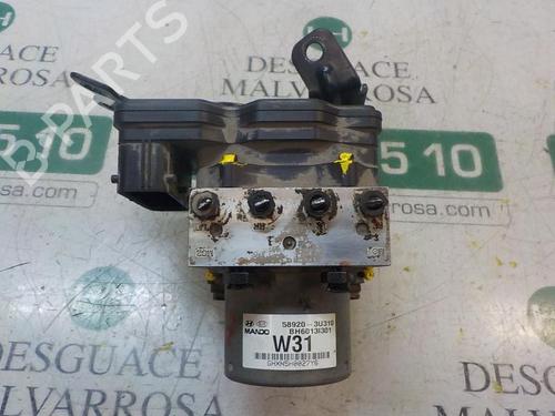 Used ABS pump KIA SPORTAGE III (SL) 1.7 CRDi (116 hp) 3866615
