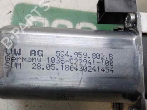 Right front window motor VW GOLF VII (5G1, BQ1, BE1, BE2) 1.6 TDI | BP4038846E20 