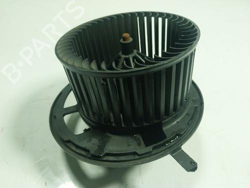 Used Heater blower motor Heater blower motor BMW X1 (E84) sDrive 16 d (116 hp) 17457667 17457667
