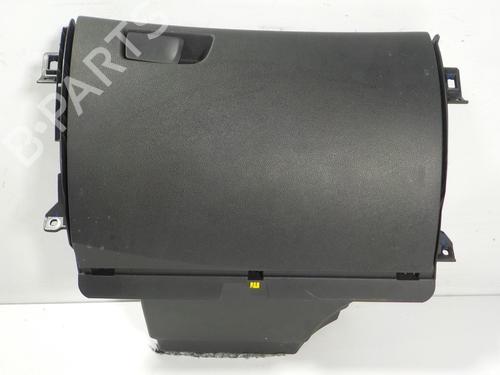 Hanskerom RENAULT MEGANE IV Hatchback (B9A/M/N_) 1.2 TCe 130 (B9MR) (130 hp) 11189801