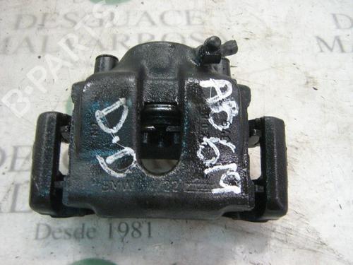 Used Right front brake caliper BMW 3 (E46) 320 d (150 hp) 11556740