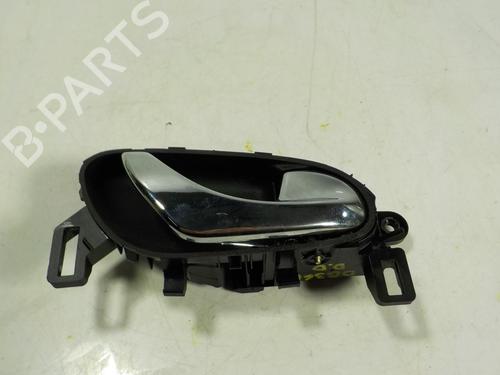 Used Front right interior door handle NISSAN PULSAR Hatchback (C13) [2014-2025]  7562412