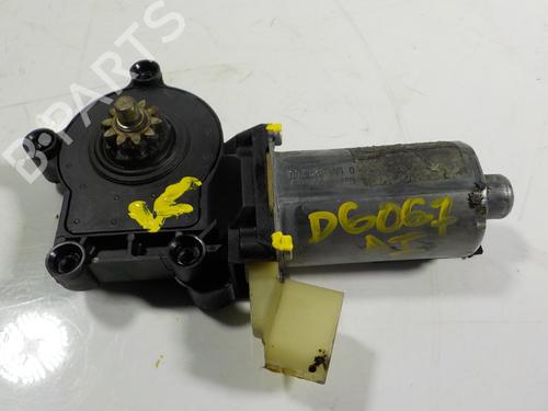 Used Left front window motor Left front window motor VOLVO XC90 I (275) D5 AWD (185 hp) 6966225 6966225