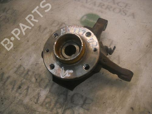 Used Left front steering knuckle RENAULT CLIO II (BB_, CB_) [1998-2016]  3734532