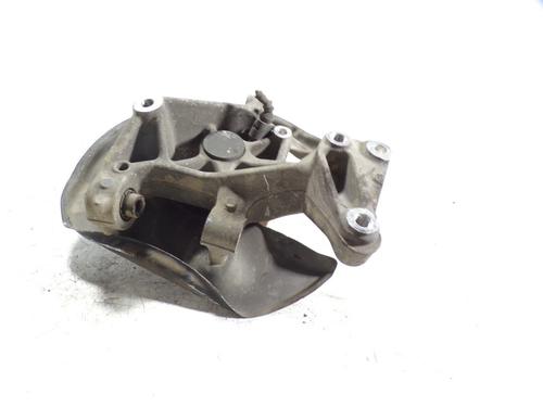 Venstre hjullejehus spindel VW PASSAT B6 (3C2) 2.0 FSI | BP8337130M27