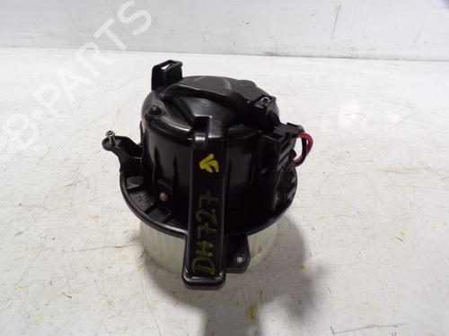 Used Heater blower motor Heater blower motor VW POLO VI (AW1, BZ1, AE1) 1.0 TSI (95 hp) 8420885 8420885