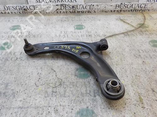 Used Left front suspension arm TOYOTA YARIS (_P13_) [2010-2020]  3856312