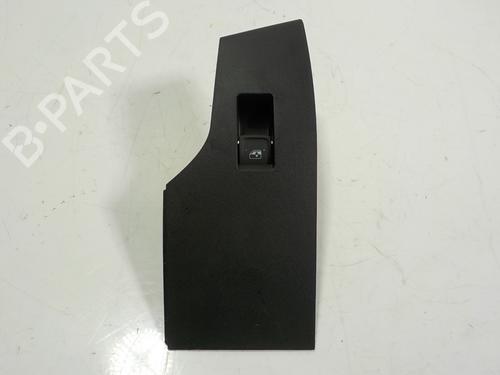Used Right front window switch Right front window switch SEAT LEON Sportstourer (KL8, KLD) 2.0 TDI (150 hp) 15541836 15541836