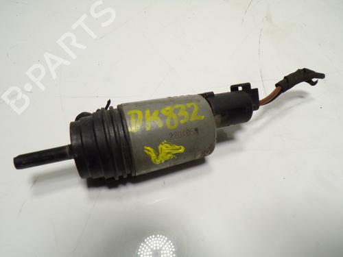 Used Washer pump BMW 7 (E65, E66, E67) 730 d (218 hp) 14288583