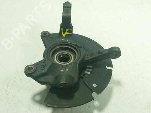 Used Right front steering knuckle RENAULT CLIO V (B7_) 1.5 Blue dCi 100 (B7AD) (101 hp) 31847159