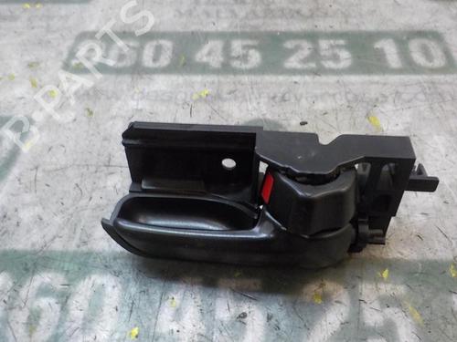 Used Front right interior door handle Front right interior door handle FIAT SEDICI (189_) 1.9 D Multijet (120 hp) 4002040 4002040