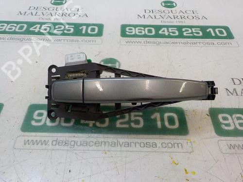 Used Front right exterior door handle OPEL CORSA D (S07) 1.4 (L08, L68) (100 hp) 3865943